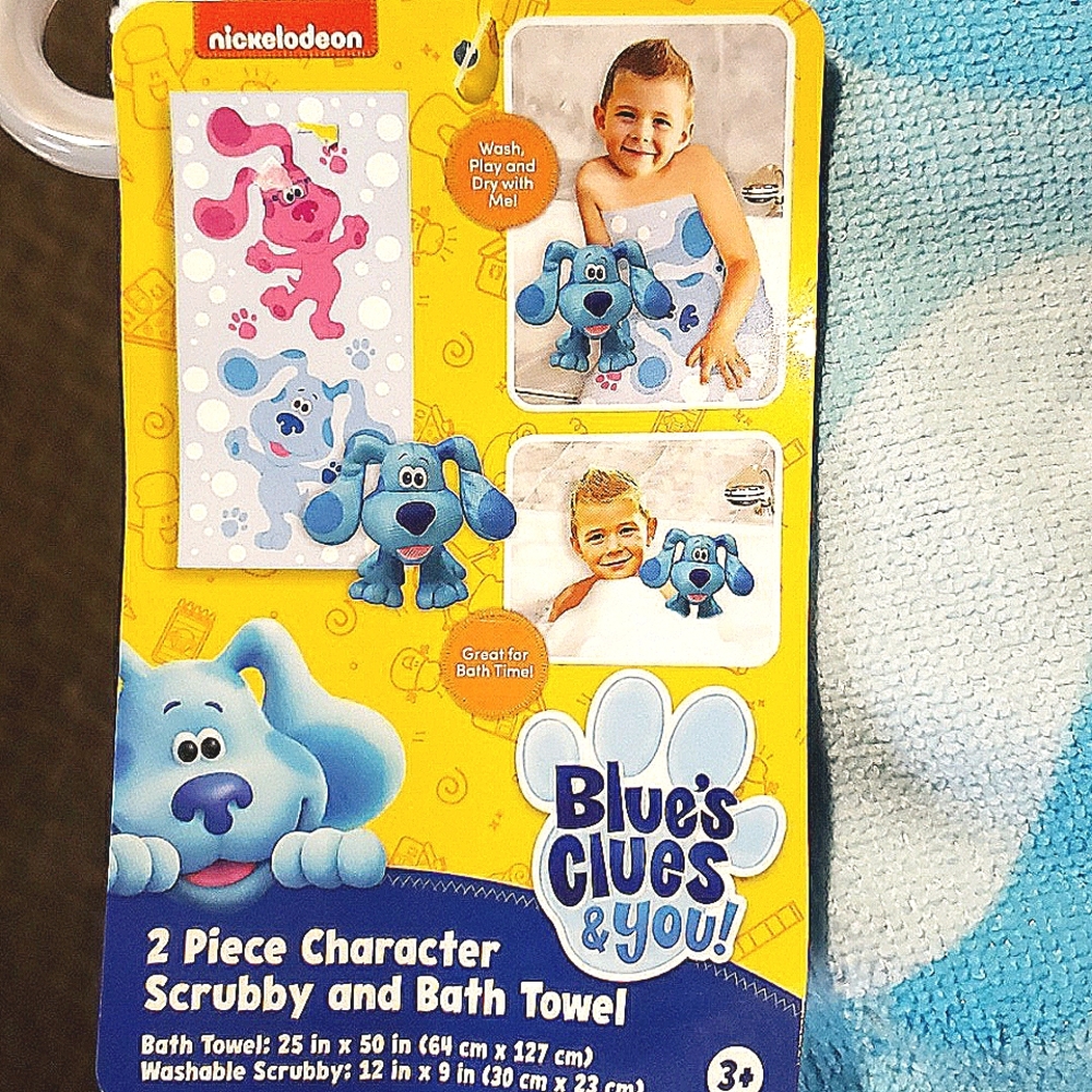 Blue's Clues & You 2 pc Bath Towel & Scrubby Blue Dog Bathtime = Funtime
